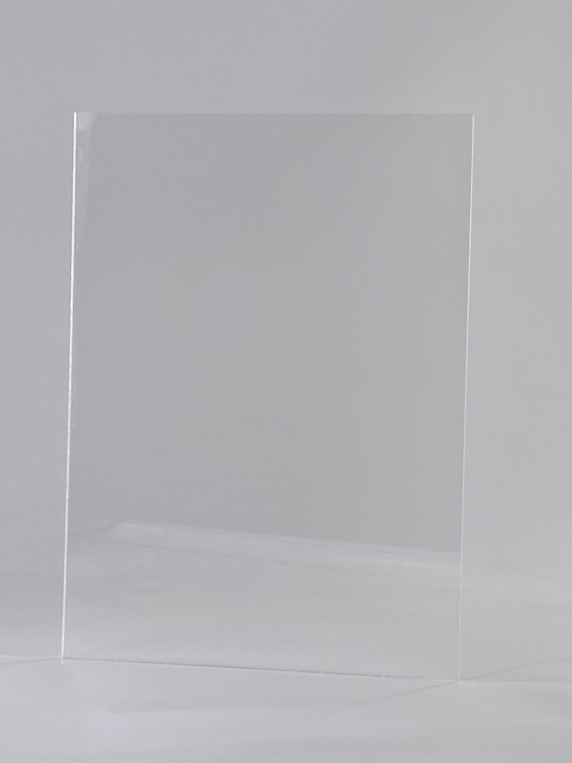 Cast Acrylic Sheet - 24 x 48 - Clear - 3mm Thick - Used in Art  Installations, Models, Display & Signage, Windows, Aquariums, Trophies,  Picture